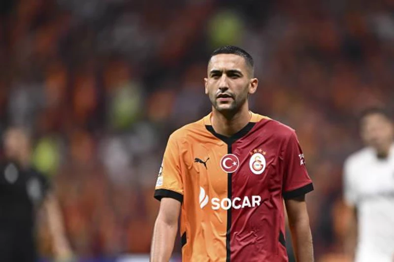 رئيس الوداد: زياش فضلنا على العديد من العروض الأخرى رئيس الوداد: زياش فضلنا على العديد من العروض الأخرى